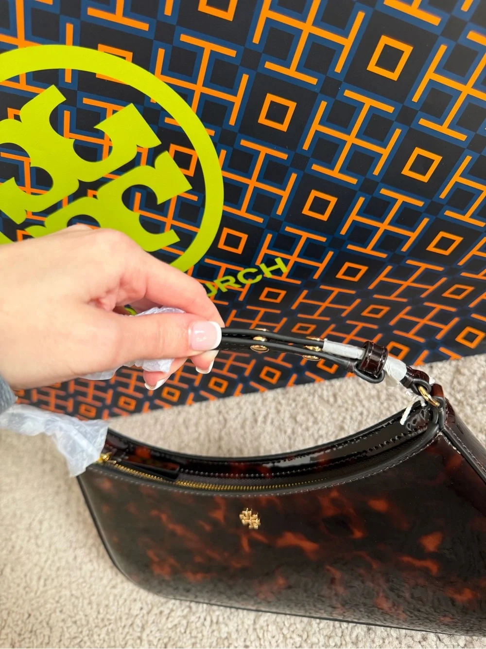Tory Burch Emerson Tortoise Patent Shoulder Bag